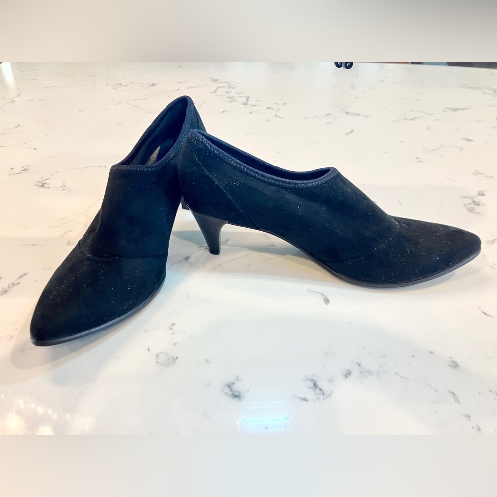 Ecco Alicante Shootie Black Booties Pumps Heels Womens US 9 Suede Velvet